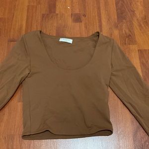 Aritzia contour top